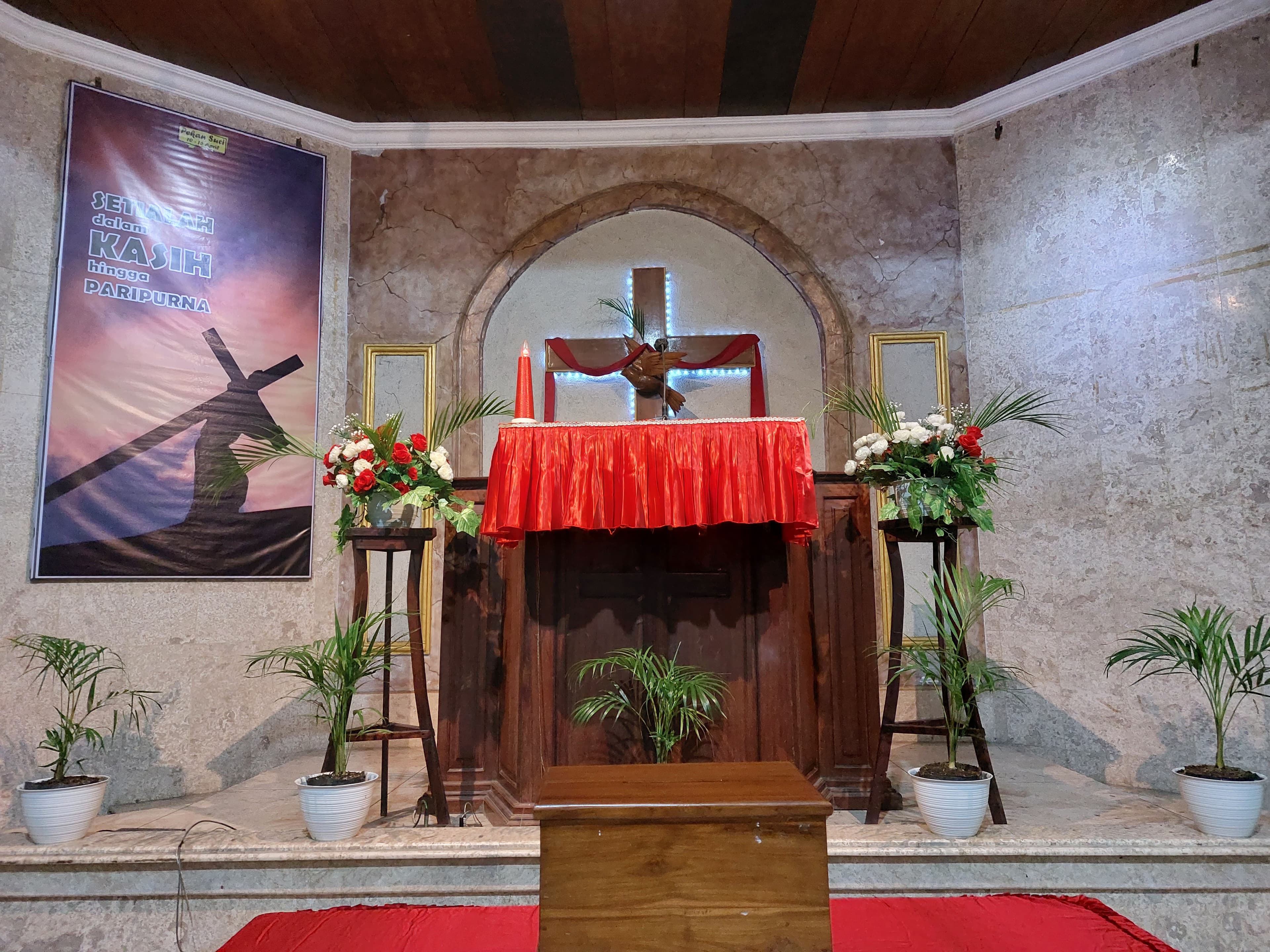 Gedung gereja GKJW jemaat Segaran